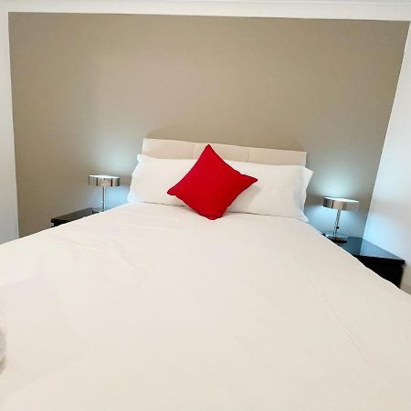فيلا Cozy Nights Svp Detached House غلاسغو المظهر الخارجي الصورة