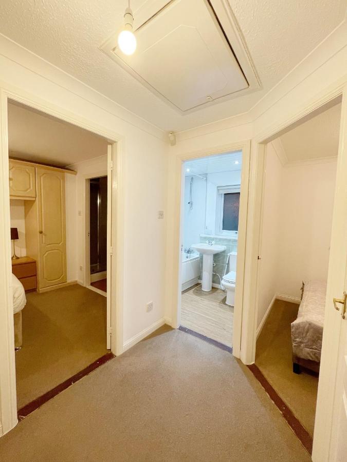 فيلا Cozy Nights Svp Detached House غلاسغو المظهر الخارجي الصورة
