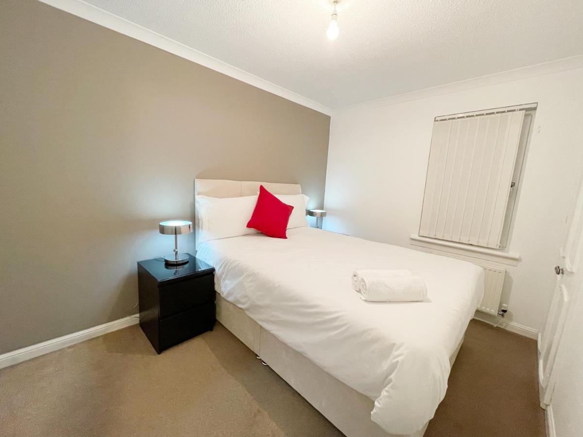 فيلا Cozy Nights Svp Detached House غلاسغو المظهر الخارجي الصورة