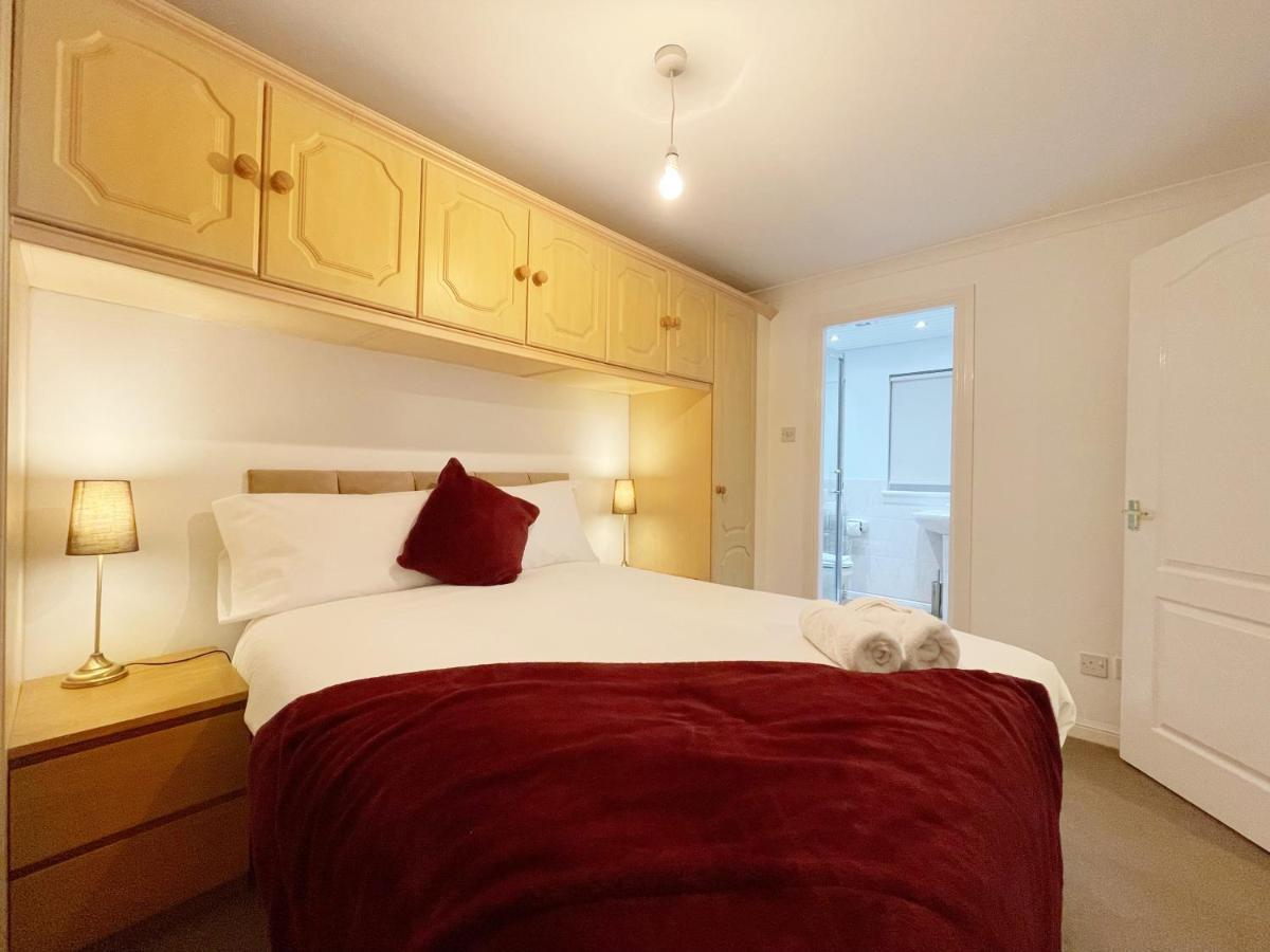 فيلا Cozy Nights Svp Detached House غلاسغو المظهر الخارجي الصورة