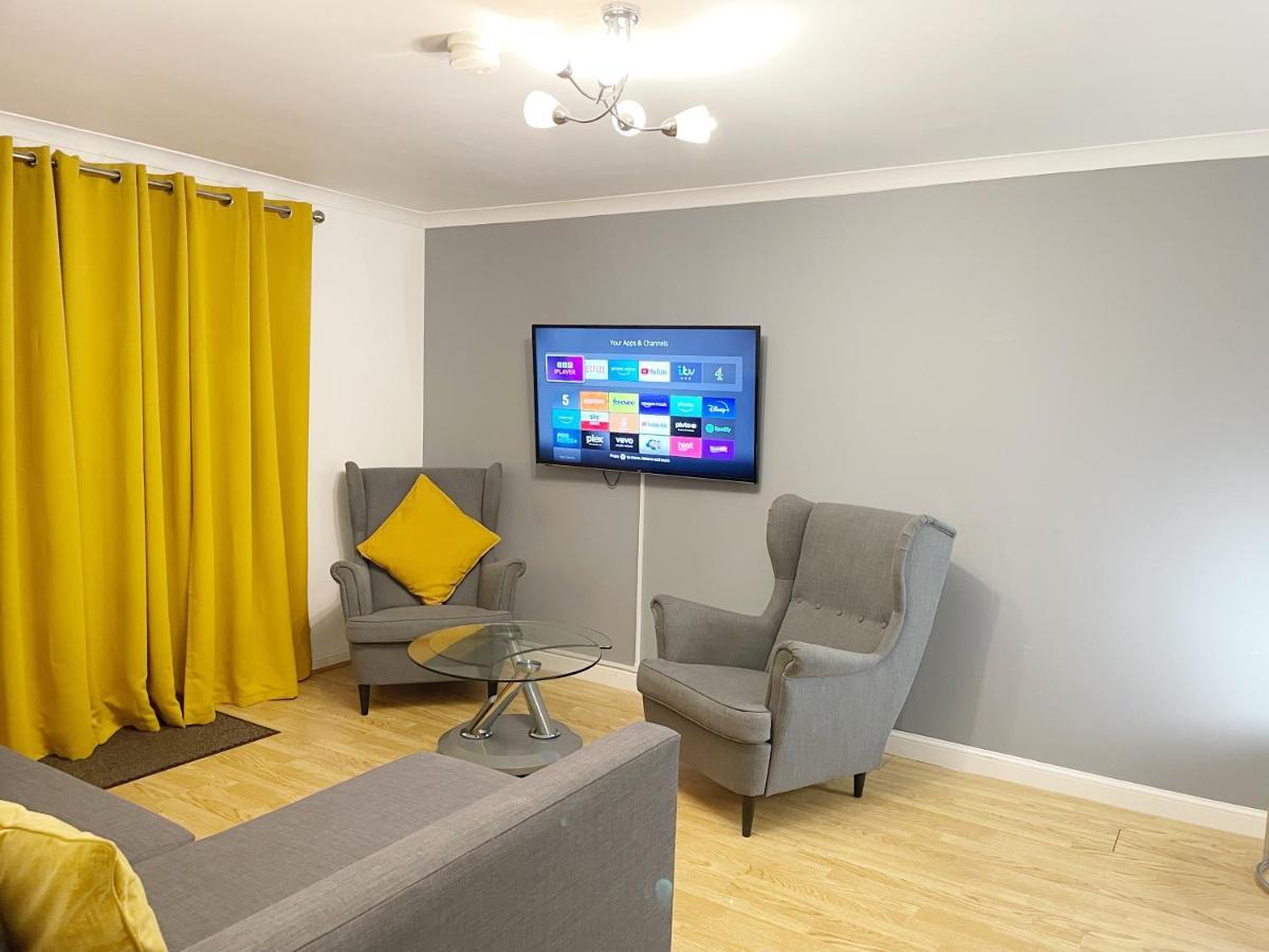 فيلا Cozy Nights Svp Detached House غلاسغو المظهر الخارجي الصورة