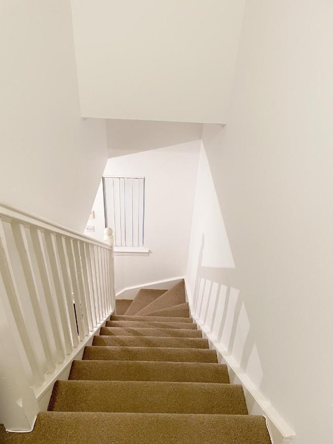 فيلا Cozy Nights Svp Detached House غلاسغو المظهر الخارجي الصورة